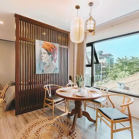 Homestay Giua Long Ha Noi - 10 Phut Den Pho Co Hanoï Extérieur photo