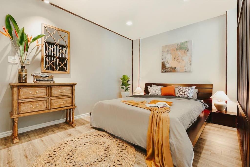 Homestay Giua Long Ha Noi - 10 Phut Den Pho Co Hanoï Extérieur photo