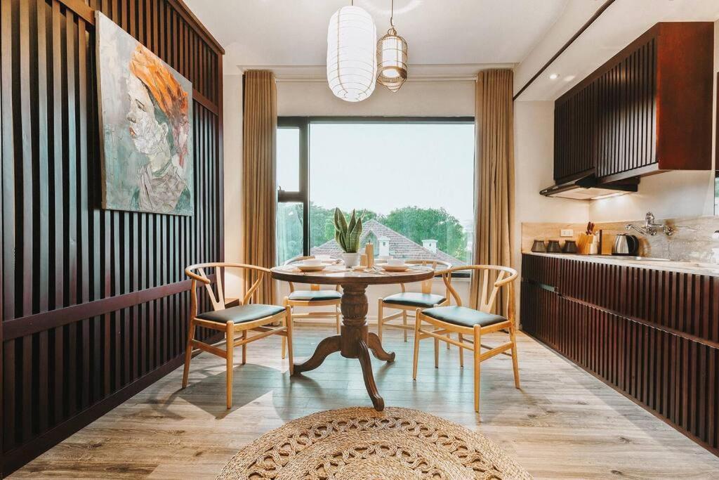 Homestay Giua Long Ha Noi - 10 Phut Den Pho Co Hanoï Extérieur photo